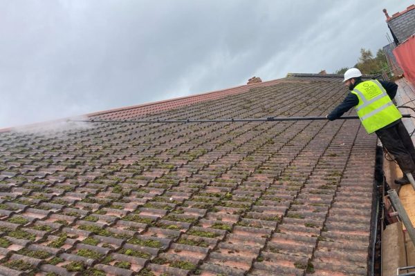 Pressure cleaning a roof Hereford